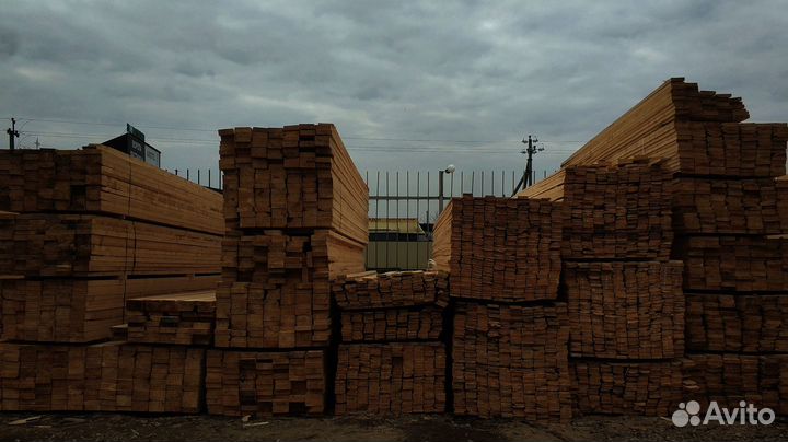 Сосновые доски, красота и функциональность