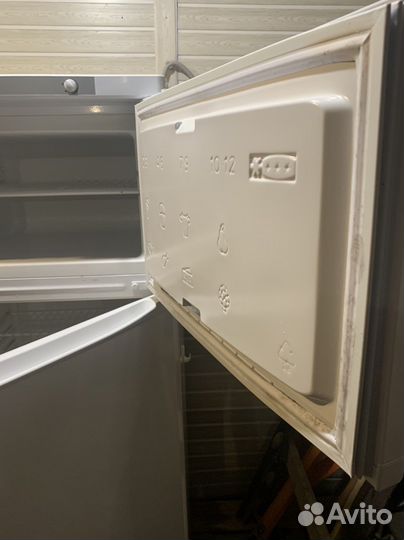 Холодильник indesit st167.028