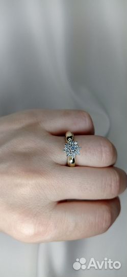 Золотое кольцо 585