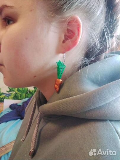 Серьги морковки
