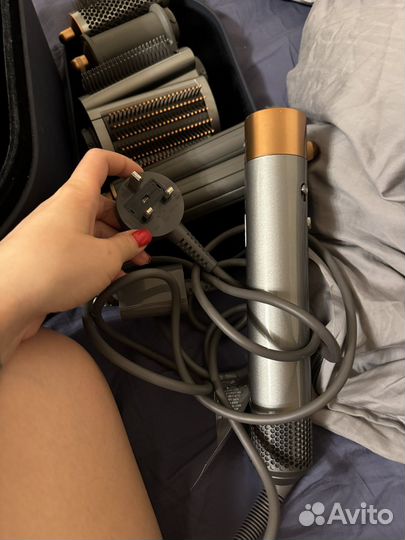 Стайлер dyson