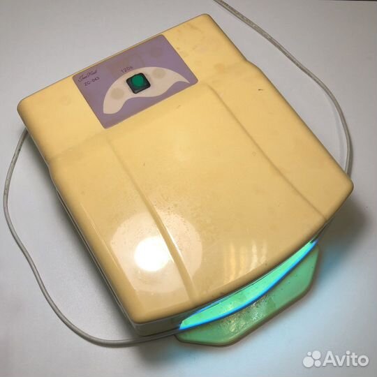 Лампа для маникюра и педикюра