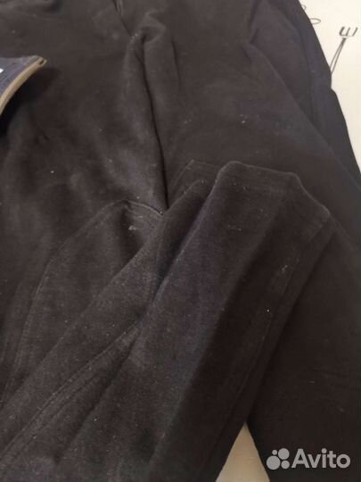 Легенцы, шлем и жилет для занятий конным спортом