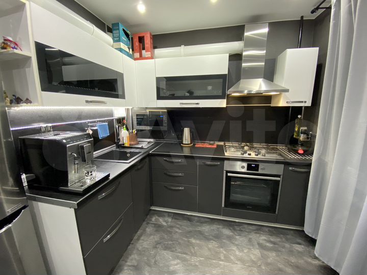 2-к. квартира, 53 м², 3/5 эт.