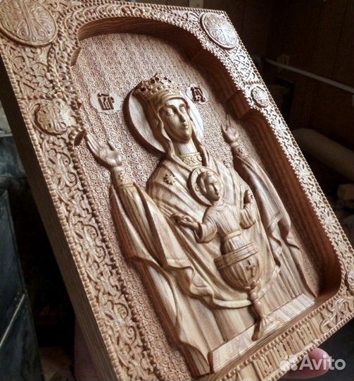 Иконы резные