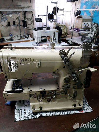 Швейная машина Pfaff