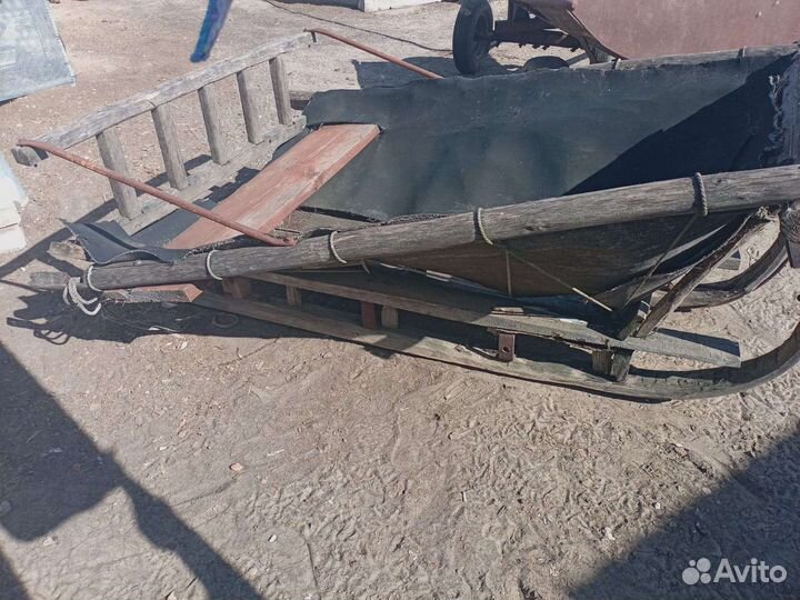 Телега и сани