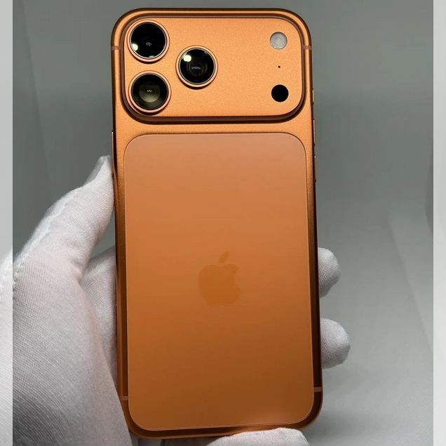 iPhone xr в корпусе 17 pro max