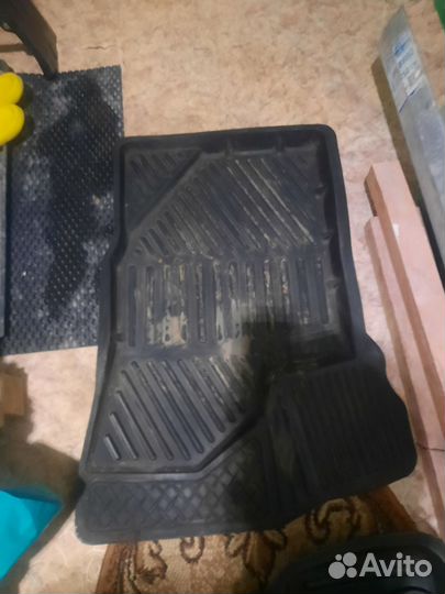Автомобильные коврики резиновые ваз