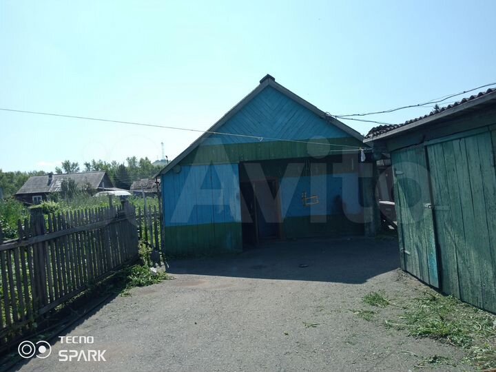 Дом 44,3 м² на участке 8,29 га