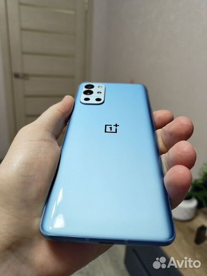 OnePlus 9R, 8/256 ГБ