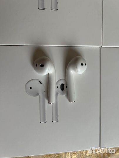 Наушник Apple Airpods 2 (a2031 )левый и правый