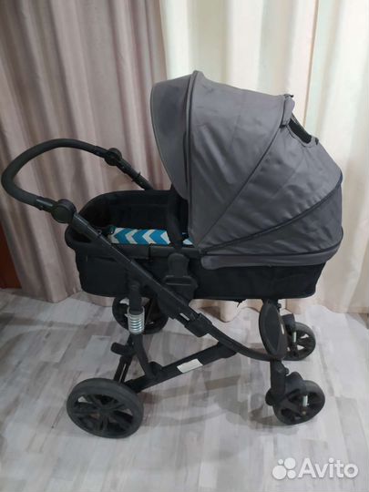 Прогулочная коляска 2 в 1