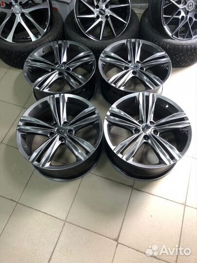 Sebring в Наличии - R18 5*112