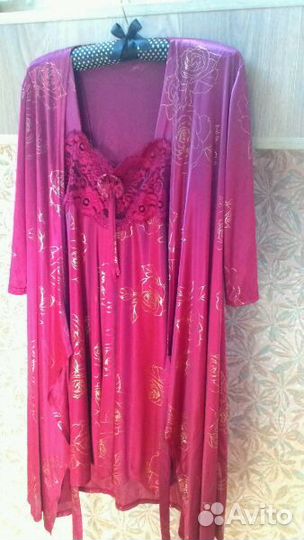 Новый комплект халатик и комбинация р.44