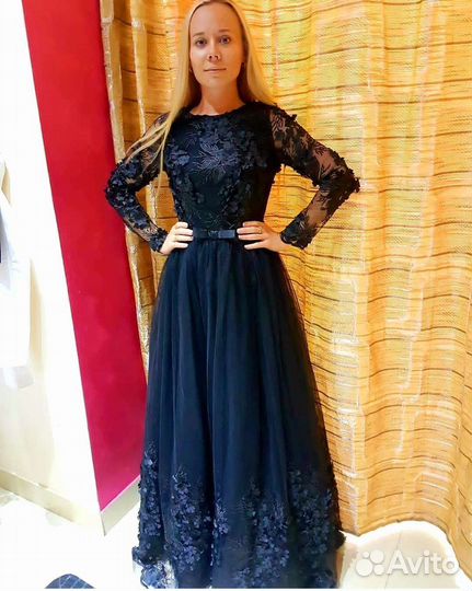 Вечернее платье