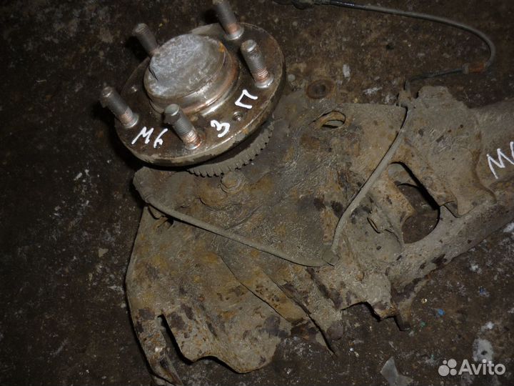 Задняя правая ступица Мазда 6 GG