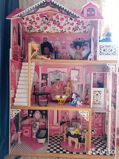 Домик для кукол
