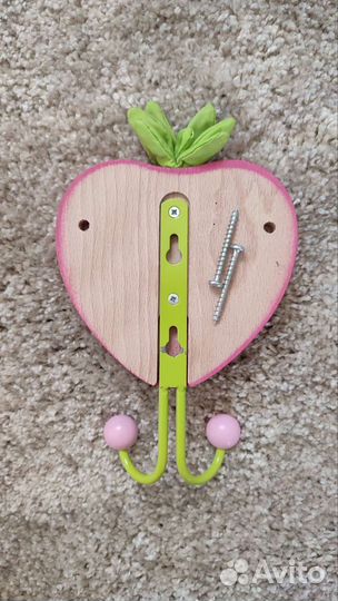 Вешалка Клубничка Kidkraft