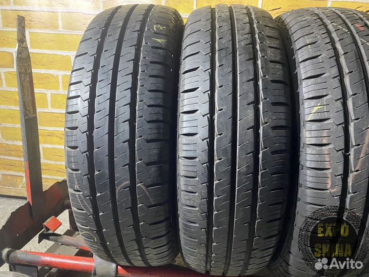 Hankook Vantra LT RA18 215/70 R15C 109S