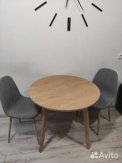 Кухонный стол