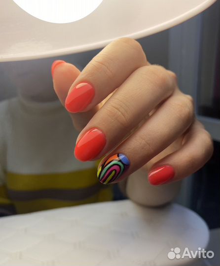 Маникюр.Наращивание ногтей.Педикюр