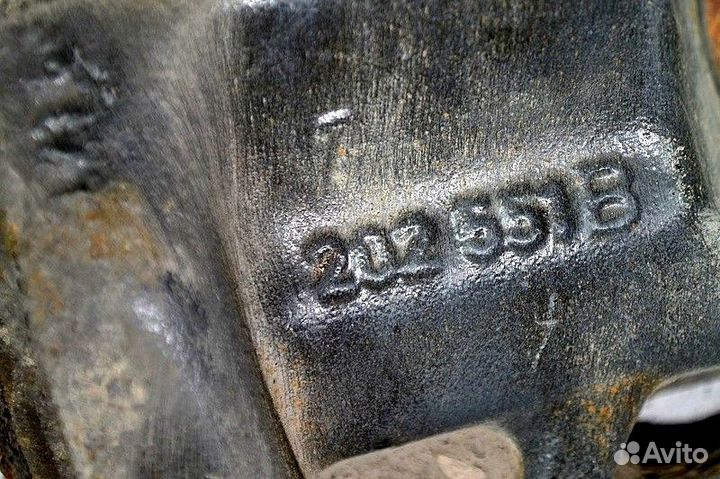 Суппорт переднего моста, левый mercedes-benz Actro