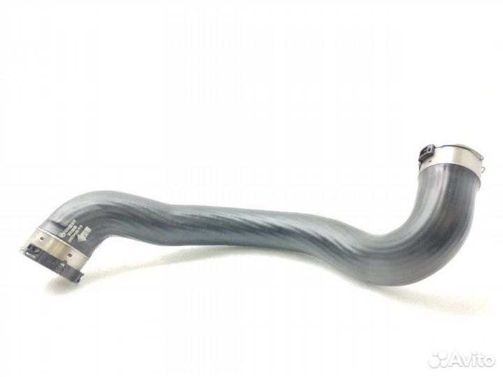 Патрубок интеркулера правый Mercedes-Benz C-Class