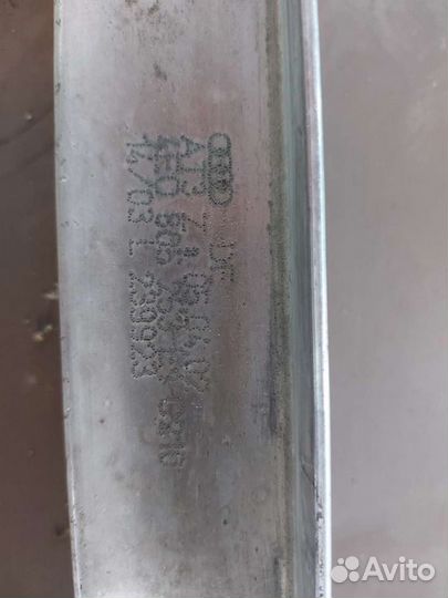 Распорка на Audi A8 D3