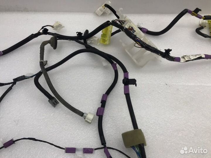 Проводка салона левая Toyota Rav4 3 рестайлинг 2.0