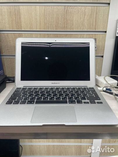 Ноутбук Apple MacBook Air 13 2011