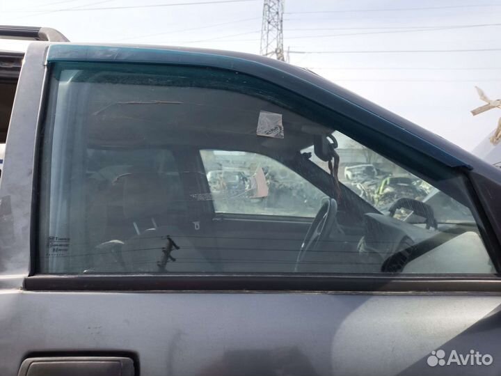 Стекло передней правой двери ваз 2111
