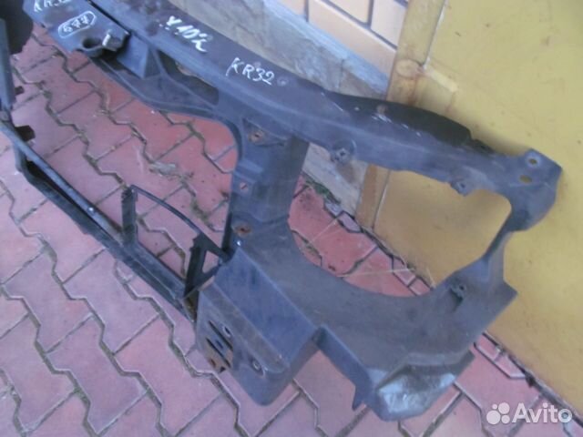 Панель передняя (телевизор) Seat Alhambra 1