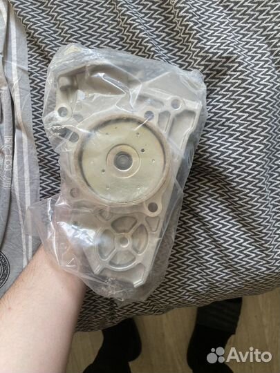 Помпа киа спектра