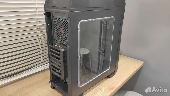 Корпус для компьютера Thermaltake Versa N23