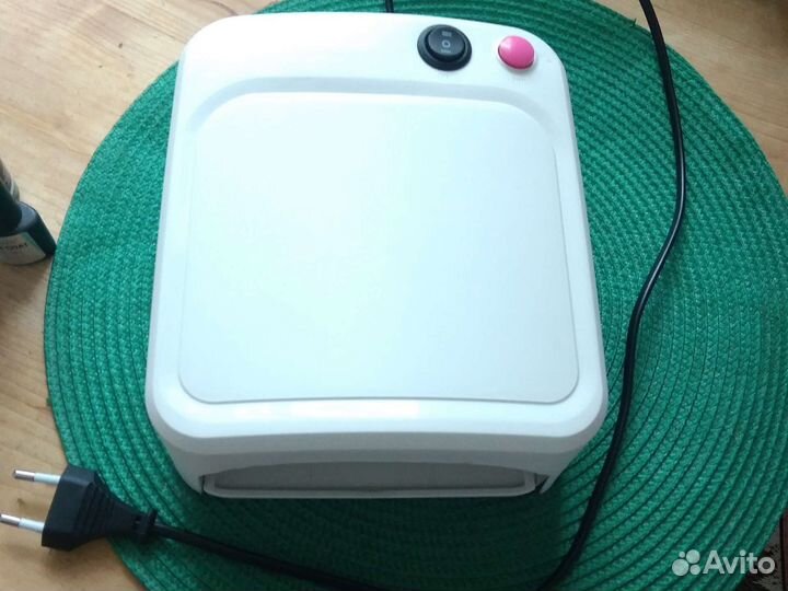 Уф лампа для ногтей