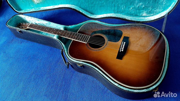 Кейс для гитары, Япония