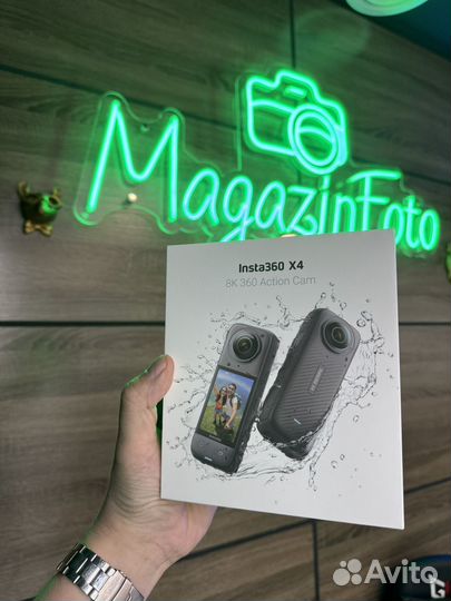 Экшн-камера Insta360 X4 Black
