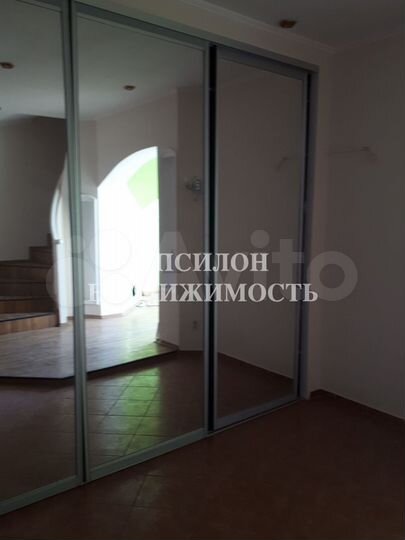 3-к. квартира, 145 м², 5/6 эт.