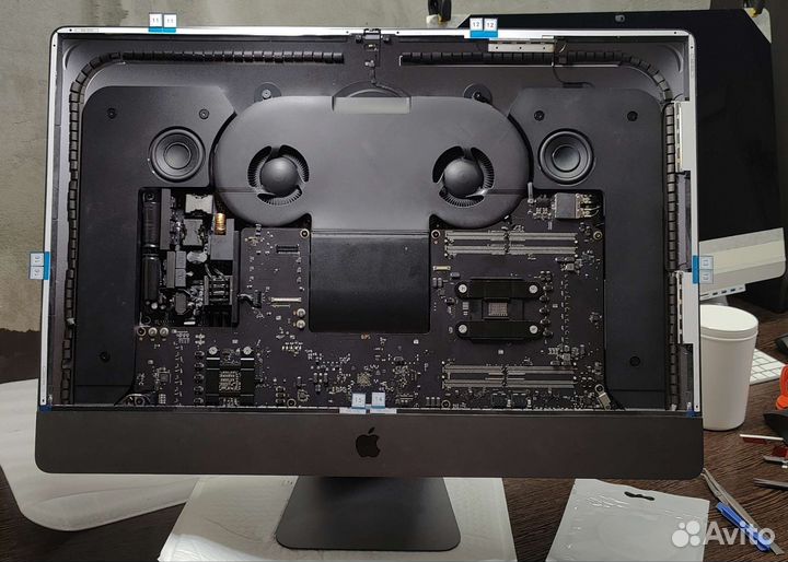 Оригинал. Крепление экрана iMac 21.5