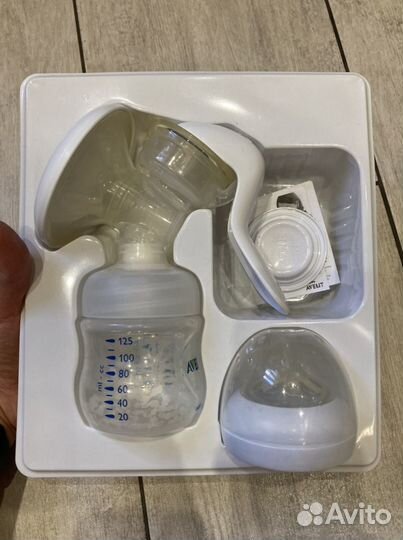 Молокоотсос ручной Avent Comfort