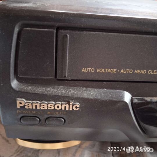 Видеомагнитофон panasonic