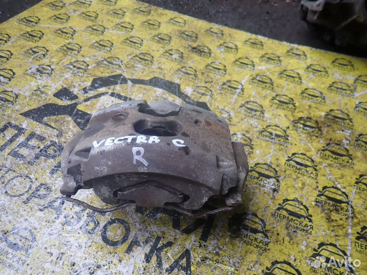 Суппорт тормозной передний правый Opel Vectra C