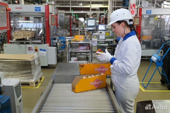 Вахта 15/15 Москва фасовщик корма для животных