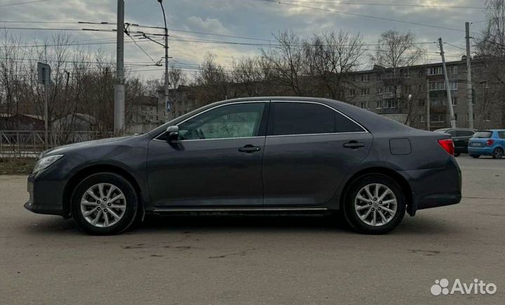 Toyota Camry 2.5 AT, 2013, 240 000 км