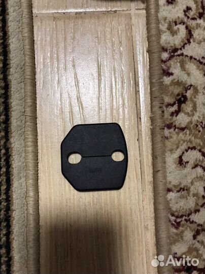 Накладка петли