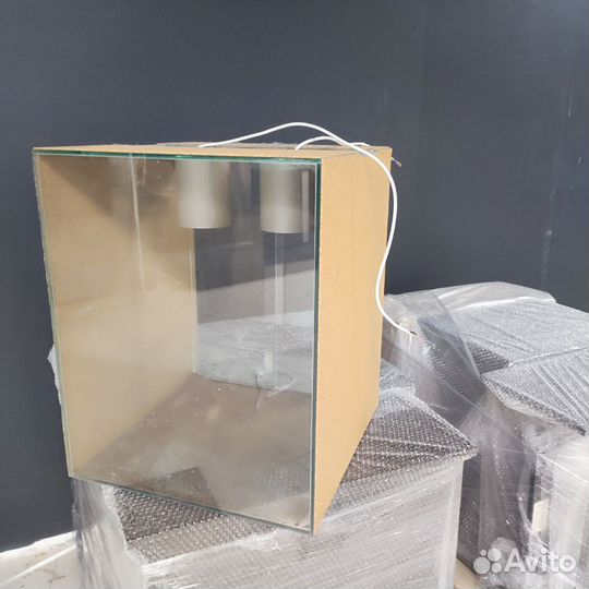 Стеклянные витрины для рептилий и птиц