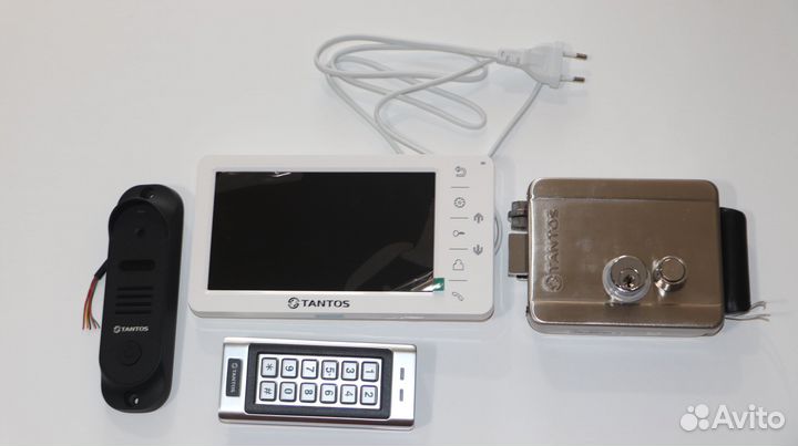 Комплект видеодомофона tantos