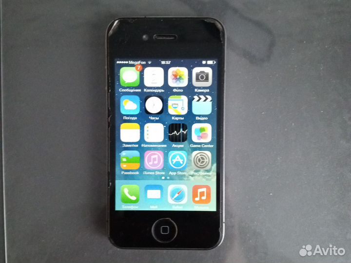 iPhone 4S, 16 ГБ