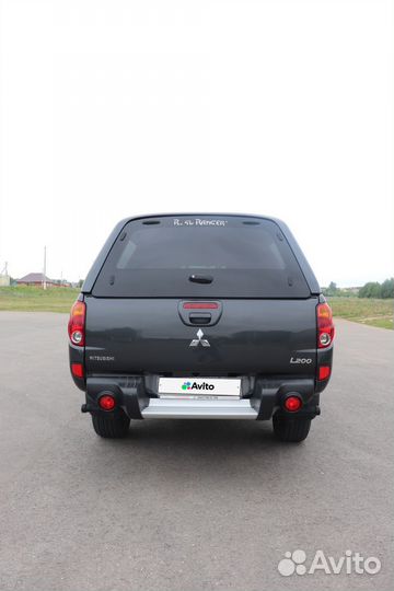 Mitsubishi L200 2.5 AT, 2012, 280 000 км
